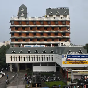 Manuelsons Malabar Palace Hotel Kozhikode